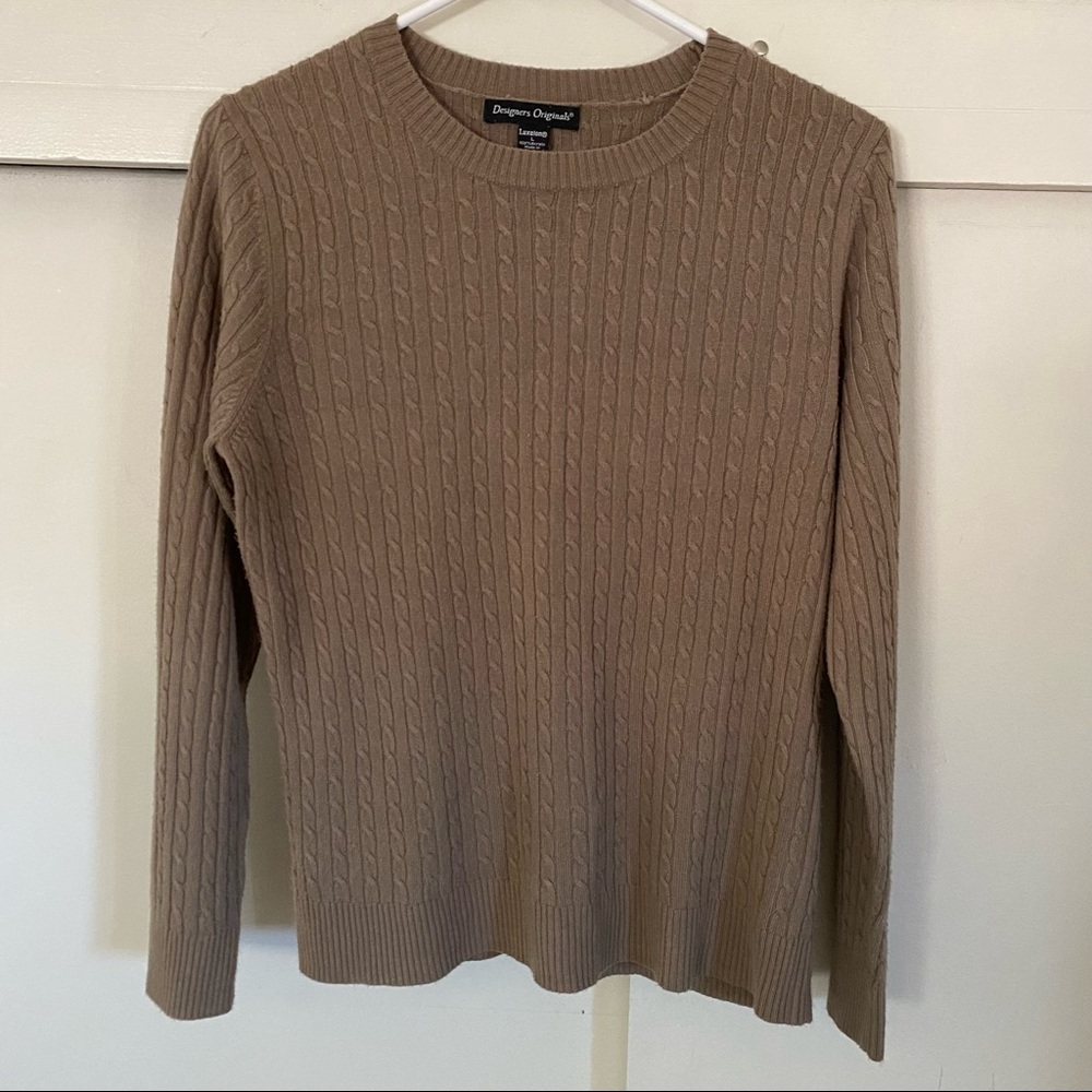 Tan long-sleeved Sweater